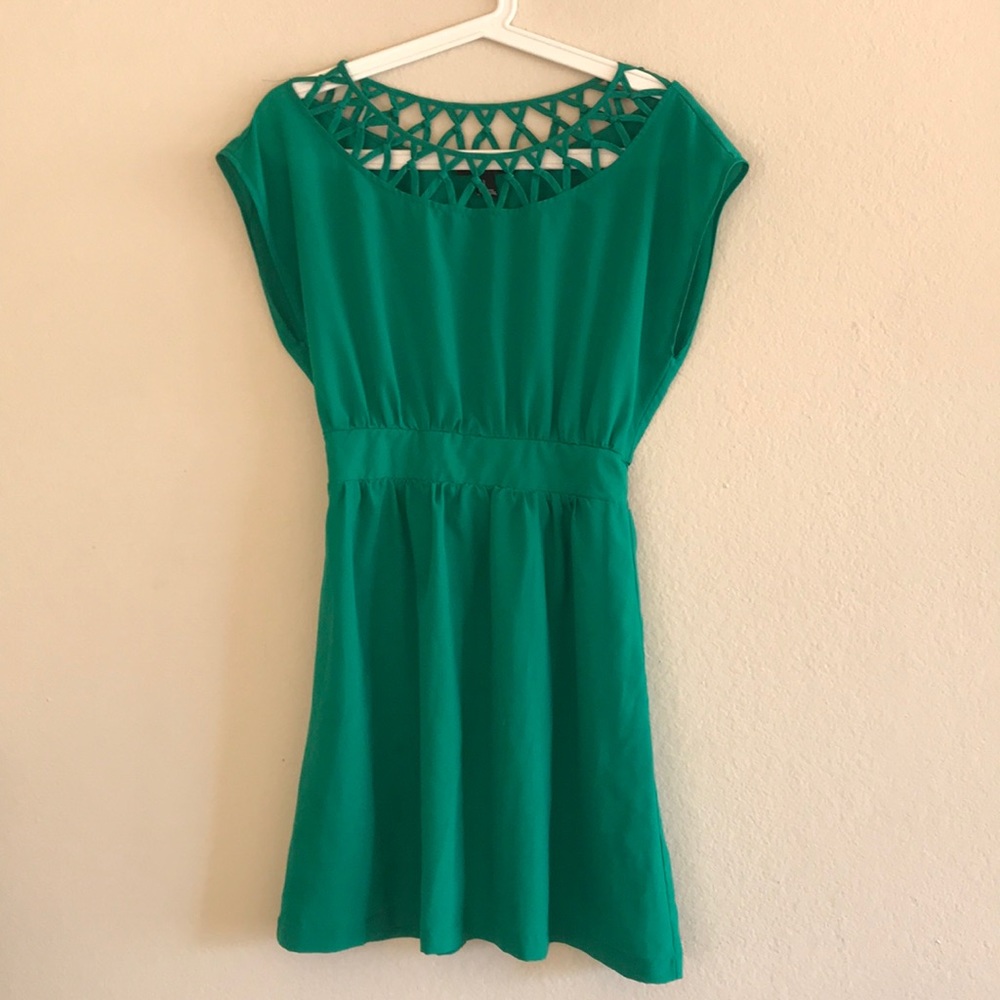FOREVER 21 bright green dress size Small